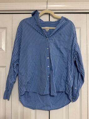 Blue and white striped button up